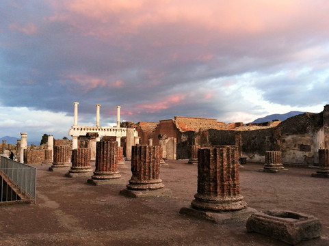 Sansone Imma-庞贝必去景点