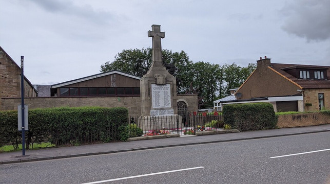 Overtown War Memorial-Overtown必去景点