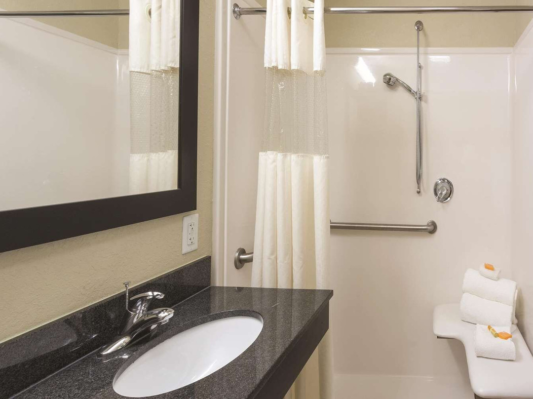 La Quinta Inn & Suites By Wyndham Sebring主图