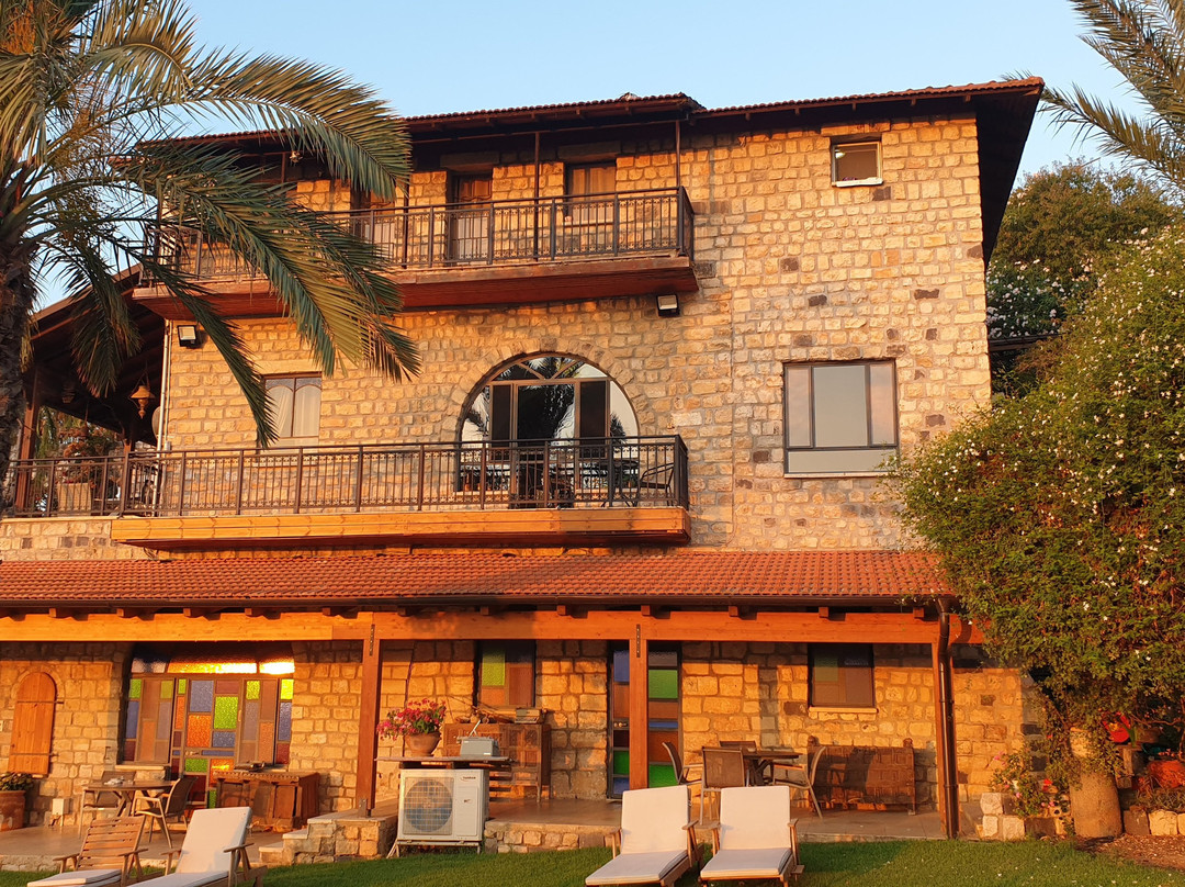 Hameiri Estate主图