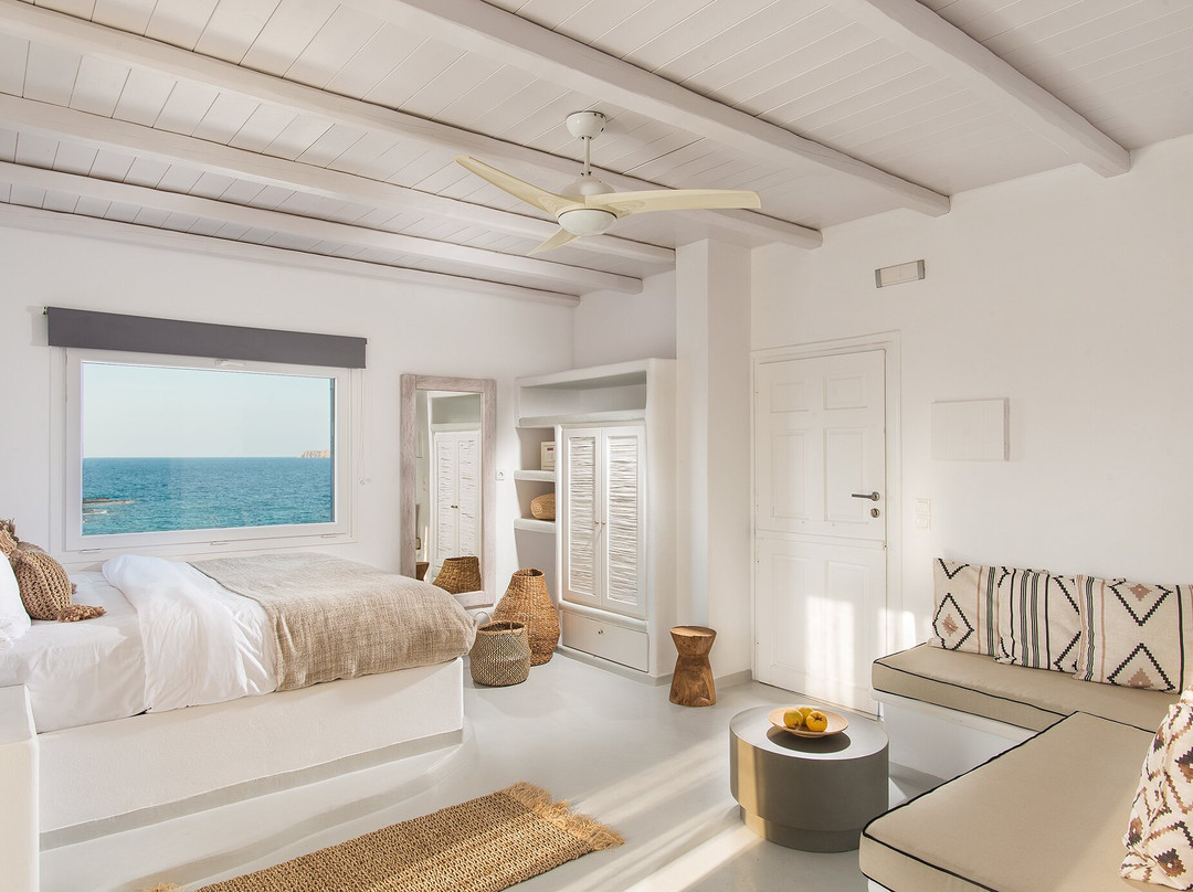 Kalamitsi酒店住宿-Perla Suites - Delmar Collection