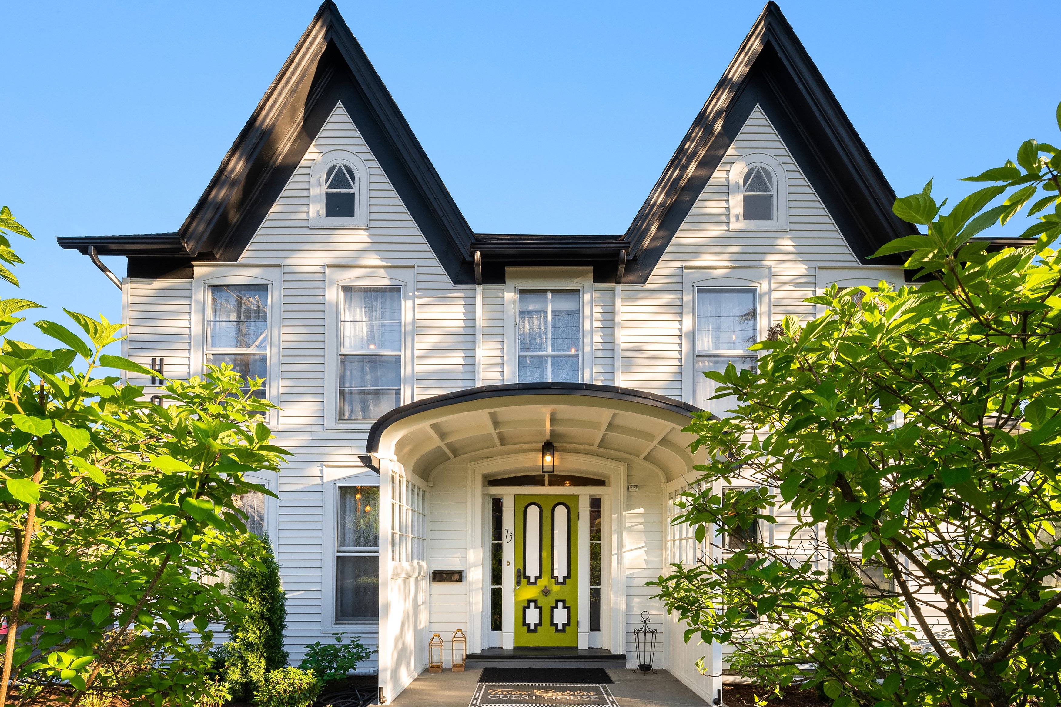 Twin Gables Of Woodstock-官方