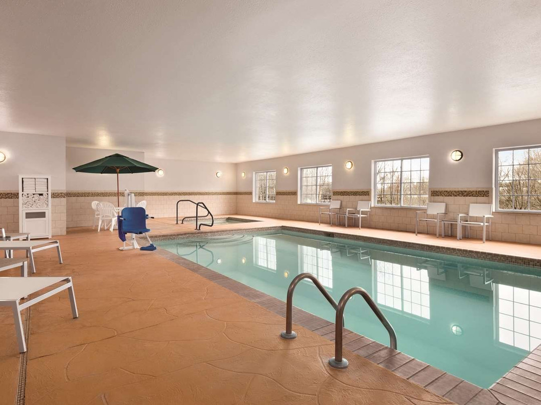 Country Inn & Suites by Radisson, Madison, AL主图