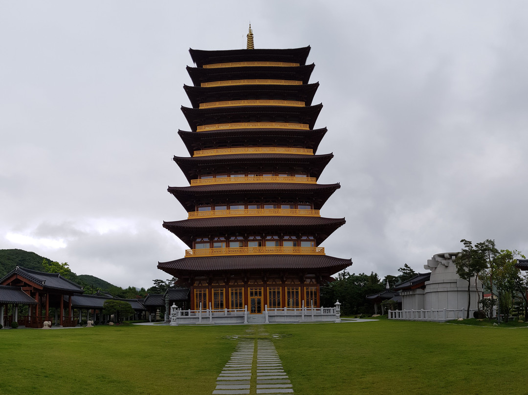Hwangnyongsa Temple Site-庆州市必去景点
