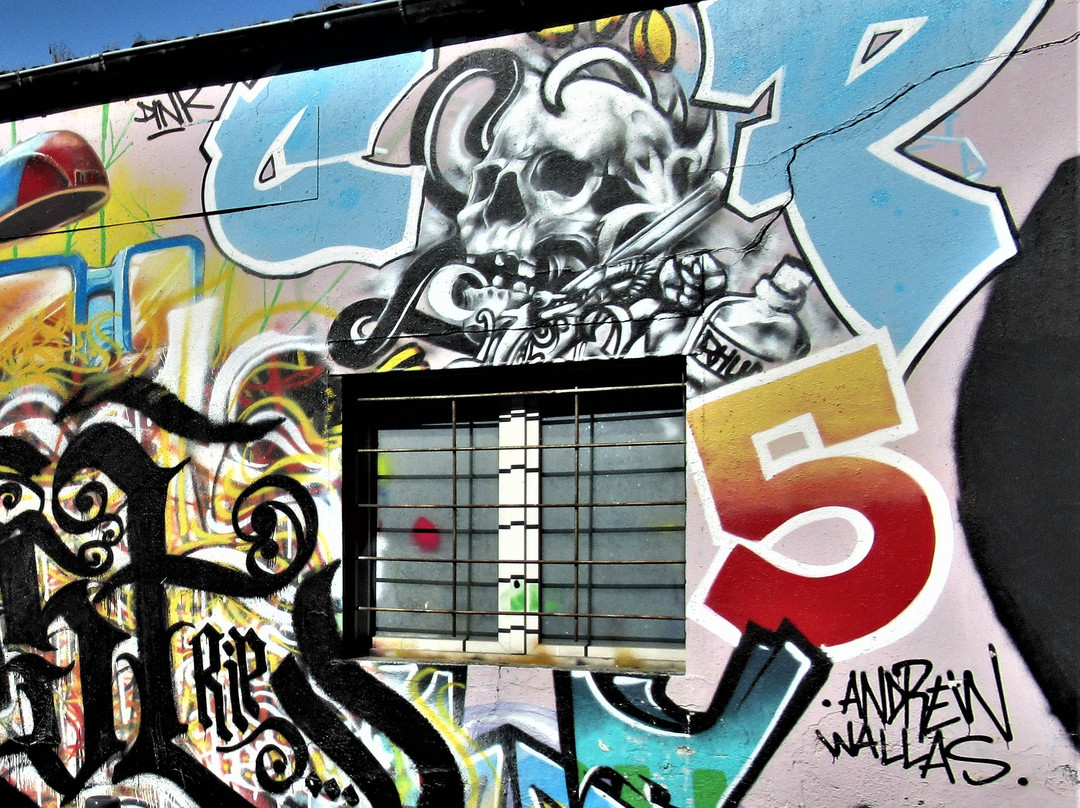 Fresque "Marcel Sembat Mai 2020"-蒙特勒伊必去景点