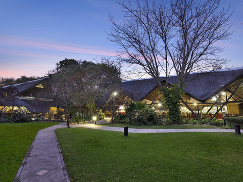 Protea Hotel Lusaka Safari Lodge主图