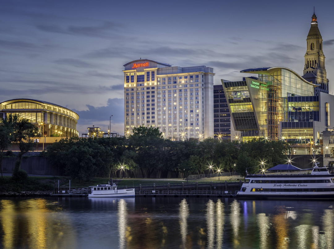 哈特福德市中心万豪酒店主图