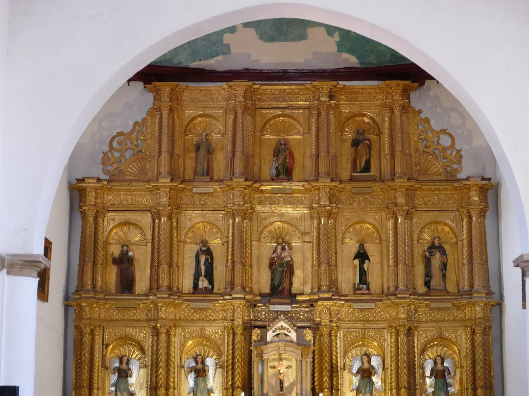 Iglesia de Nuestra Señora del Rosario景点图片