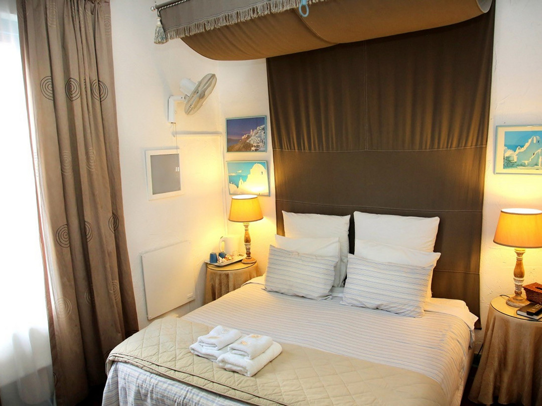 Athenian Villa主图