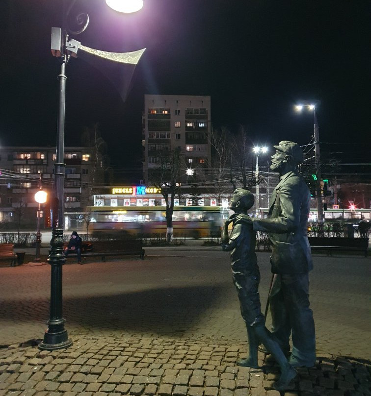 Monument to the Spokesman Yuriy Levitan景点图片