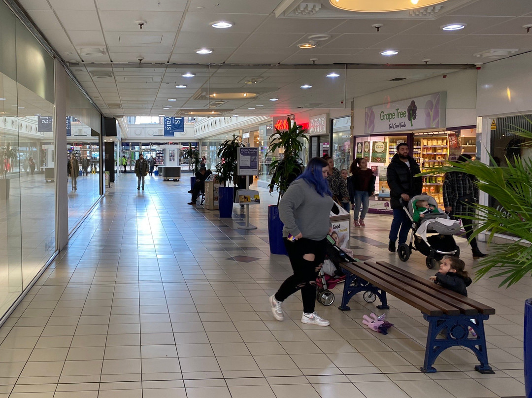 The Victoria Shopping Centre景点图片