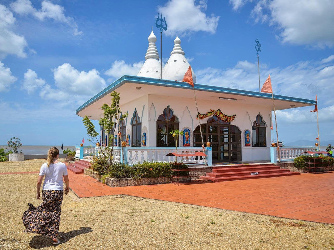 Temple in the Sea at Waterloo-特立尼达必去景点