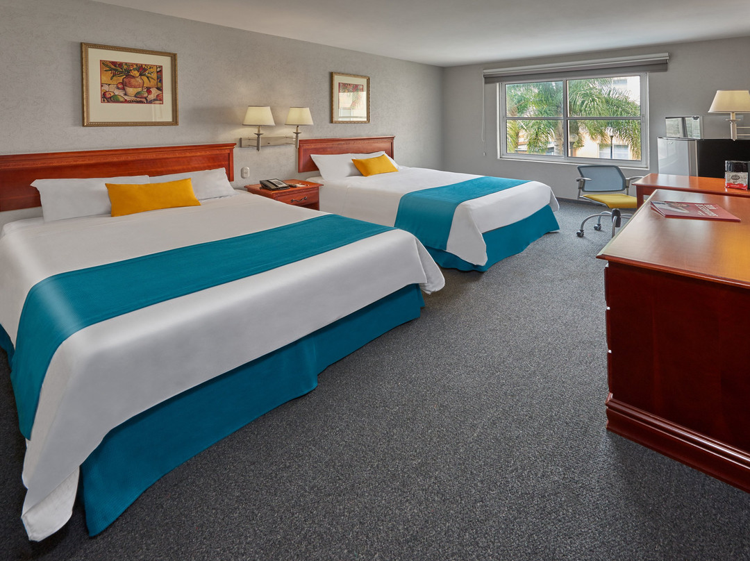 City Express Suites San Luis Potosi主图