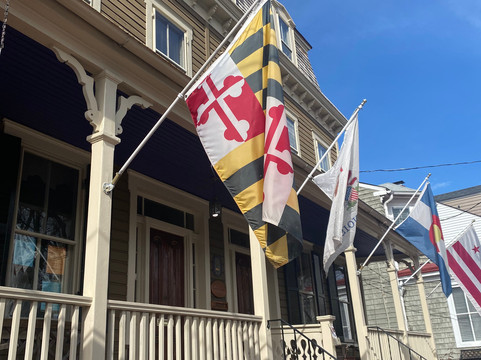 旗帜之家旅馆主图