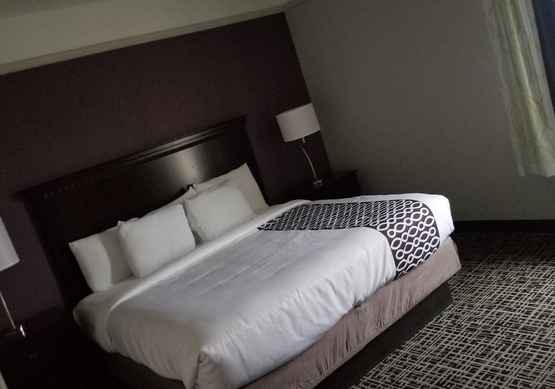 La Quinta Inn & Suites by Wyndham Brownwood主图