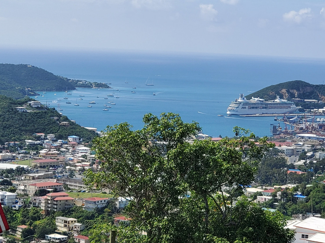 Sunny Liston Tours-圣 托马斯必去景点