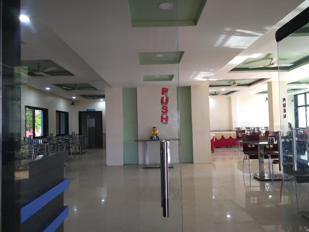 Blue Mormon Jungle Holiday Resort主图