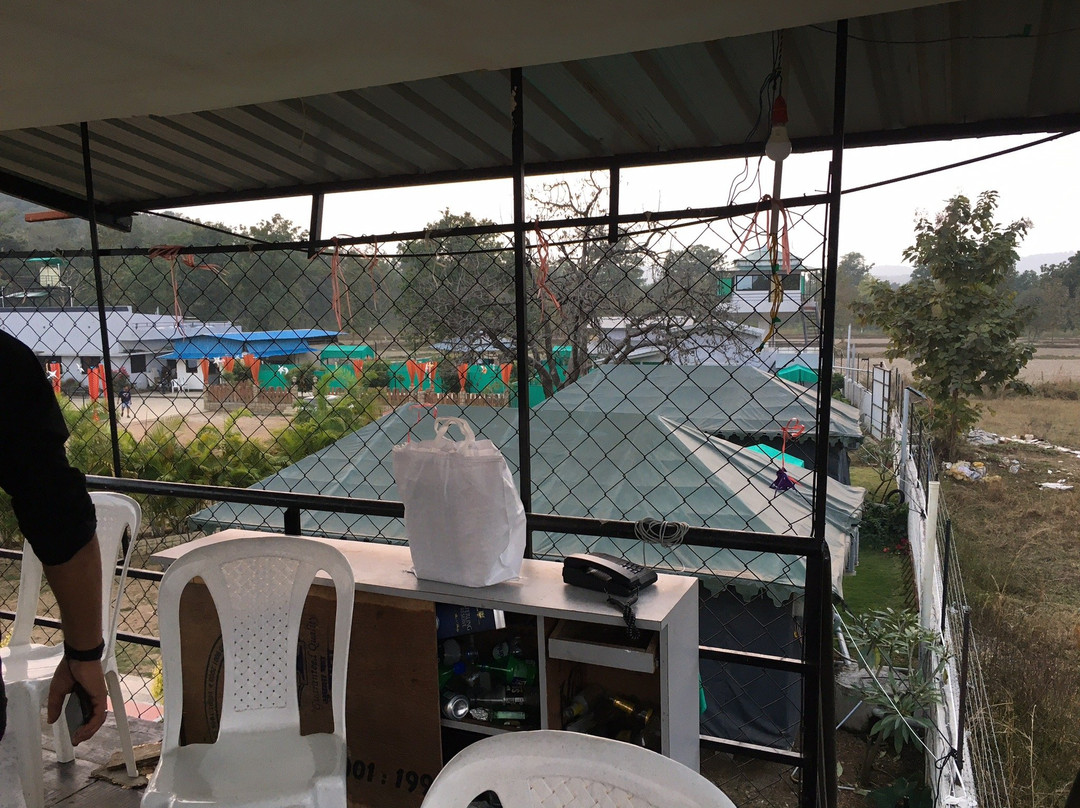 Love Inn Nagzira Resorts主图