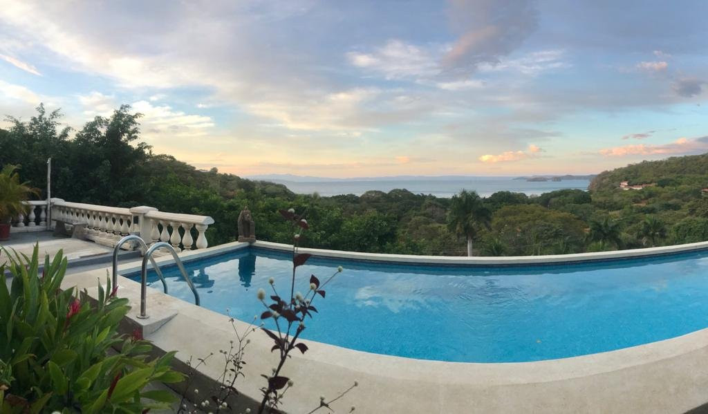 Pura Vista Hotel主图