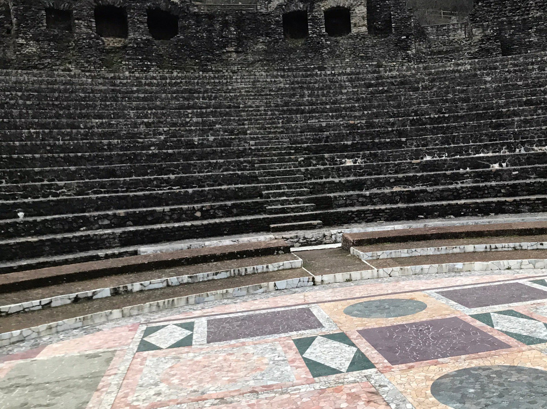 Quiveutpister Lyon-里昂必去景点