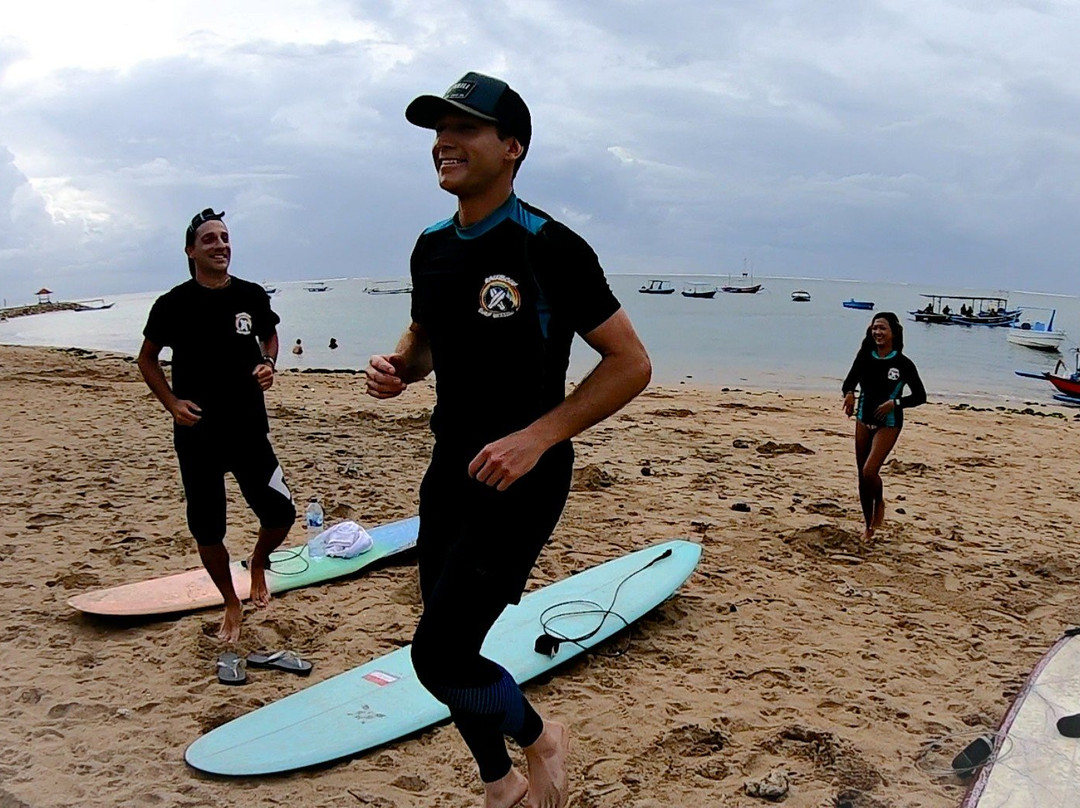 Rainbow Surf Lesson-库塔必去景点