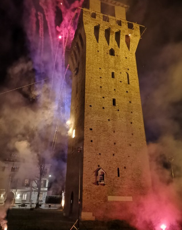 Torre del Castello di Revere景点图片