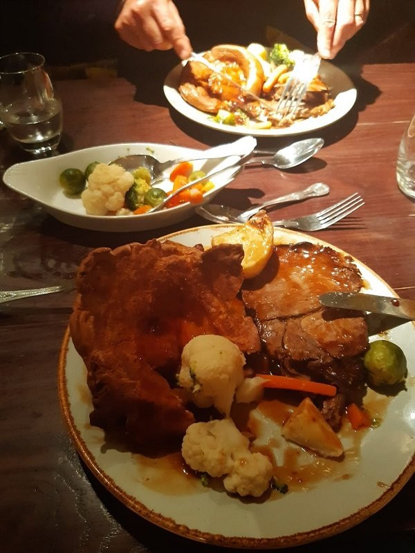 列王之首酒店主图