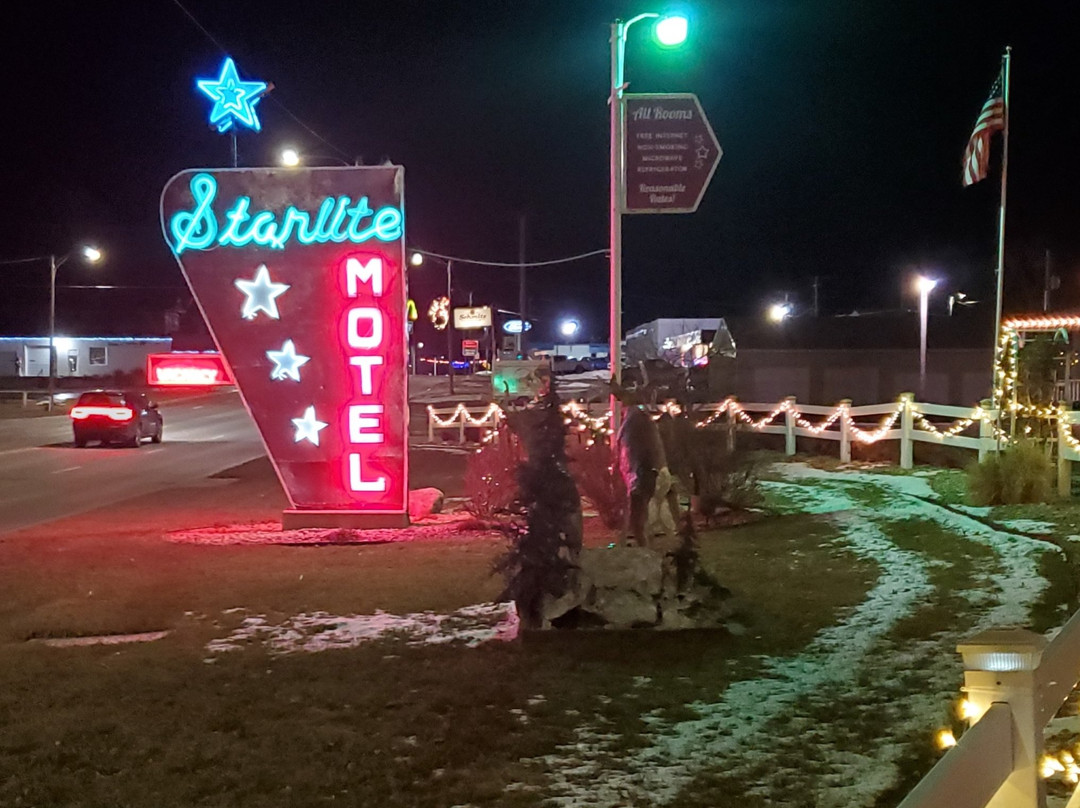 Starlite Motel主图