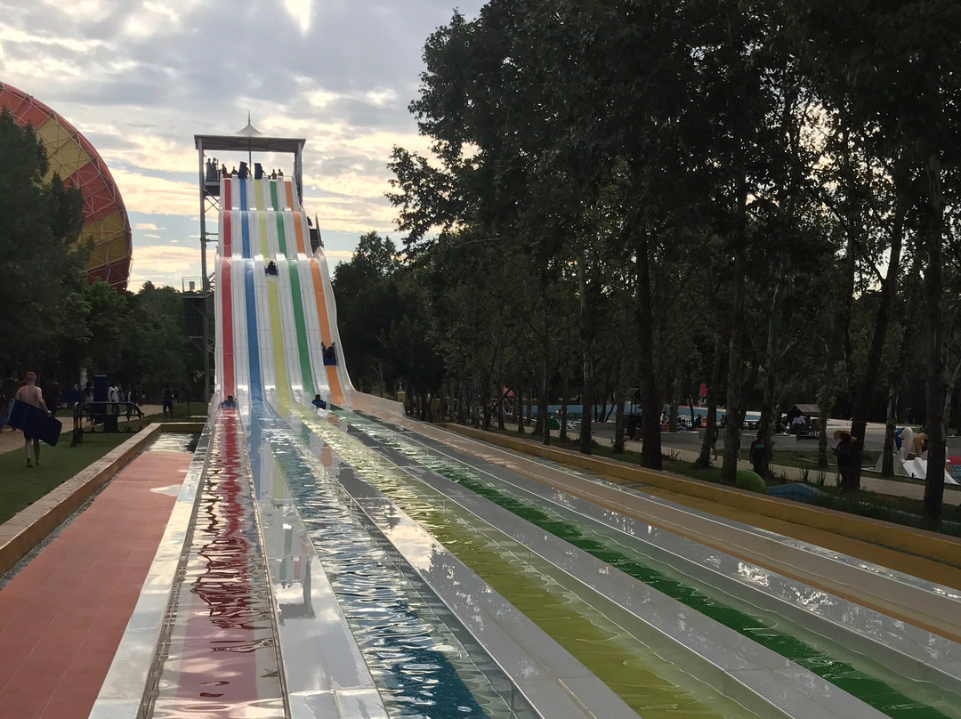 Mzansi Happy Island Theme Park景点图片