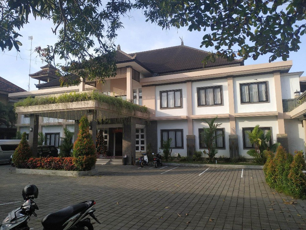 Dhyanapura City Hotel主图