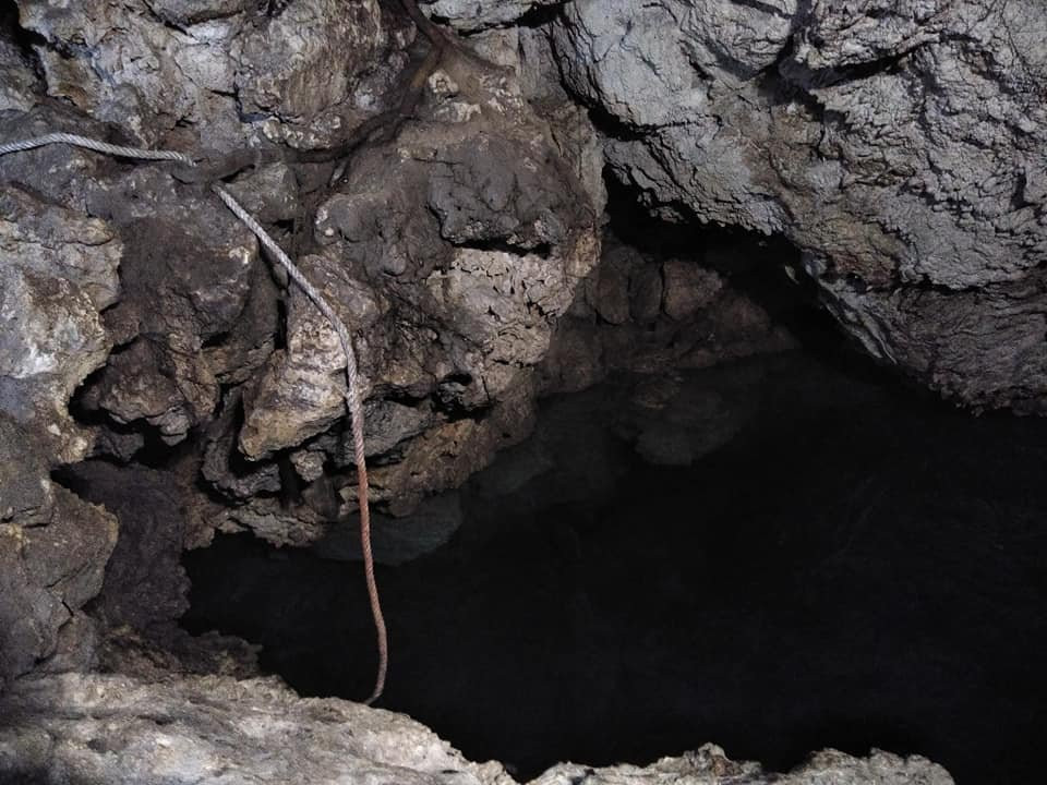 Lue Jajinyi Cave-Lifou必去景点