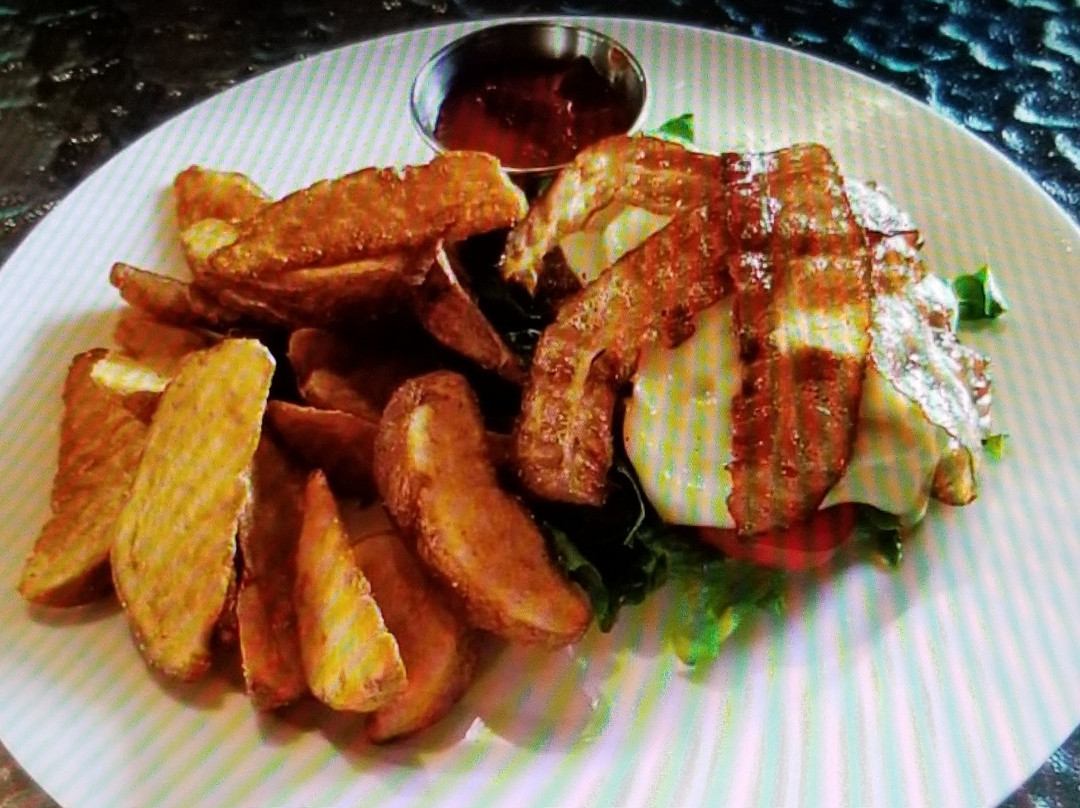 Lashburn餐馆和美食-Timber Cafe