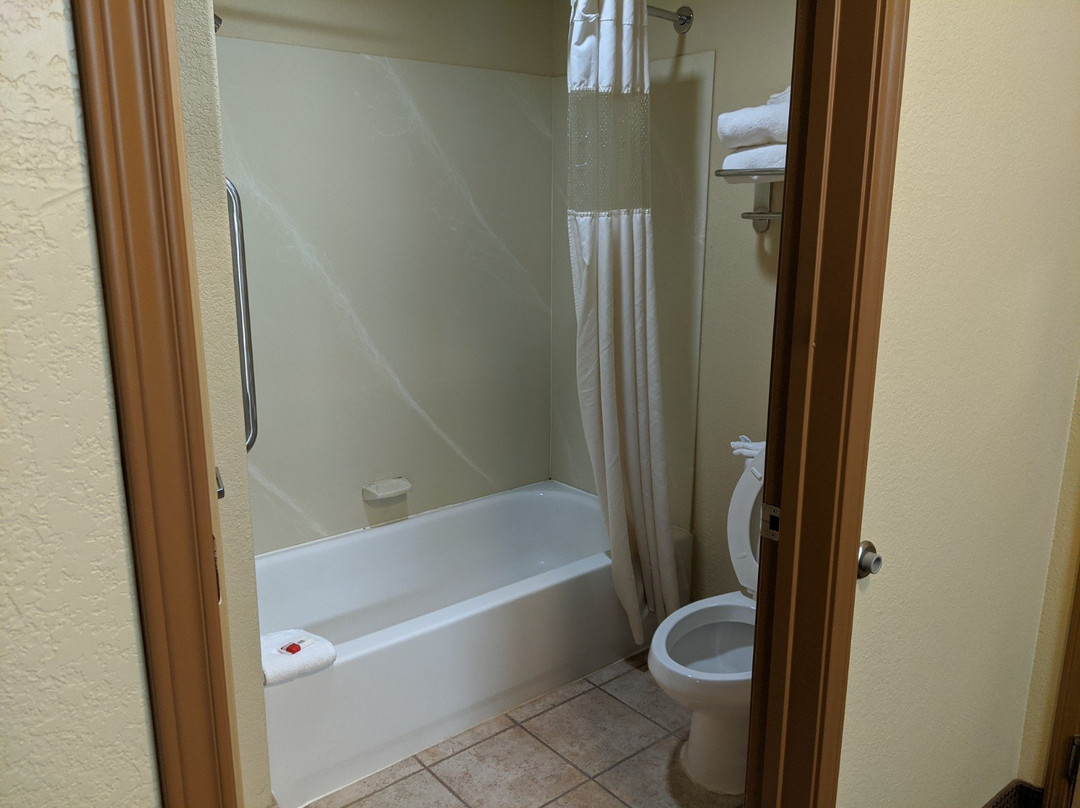 Baymont by Wyndham Snyder主图