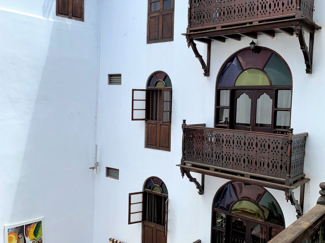 三角帆船宫酒店主图