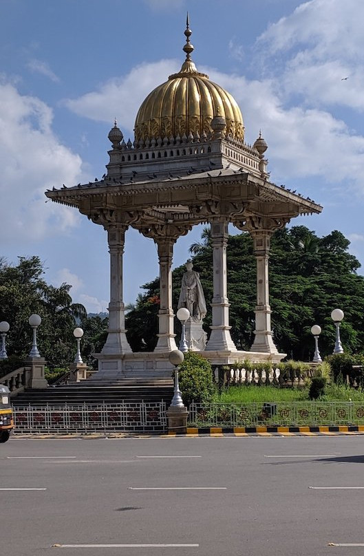 Statue of Maharaja Chamarajendar Wodeyar景点图片