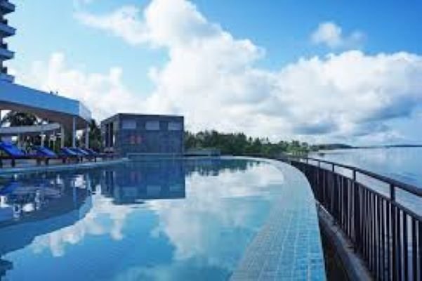 BW Suite Belitung-泳池