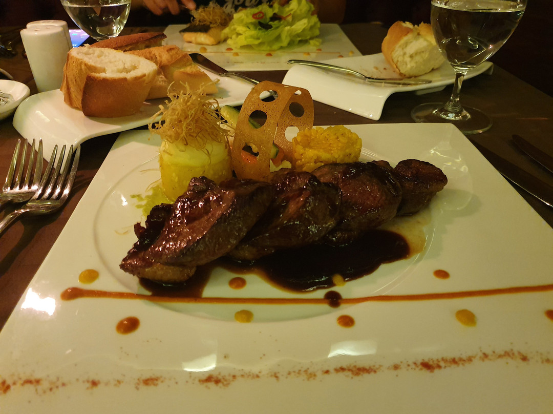 Ferdi Lilly Hotel主图