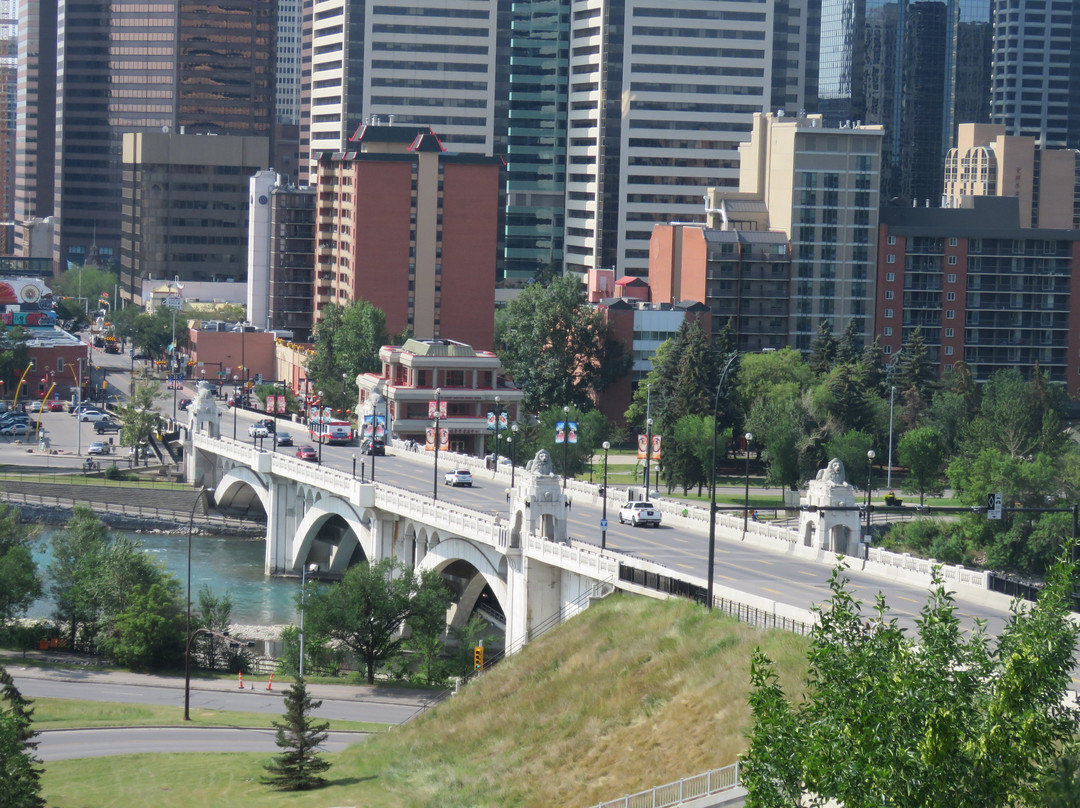 Centre Street Bridge景点图片