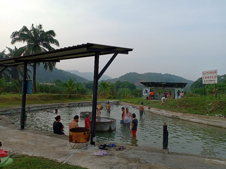 Sg Lalang Hotspring景点图片
