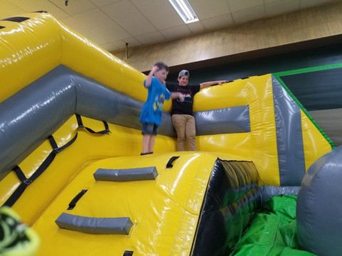 Midway旅游景点-Safari Nation