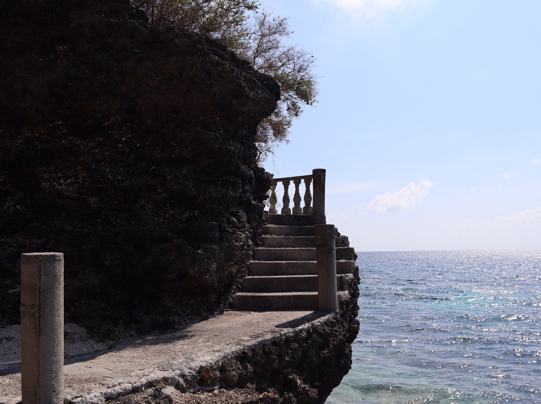 阿土郎海边度假酒店主图