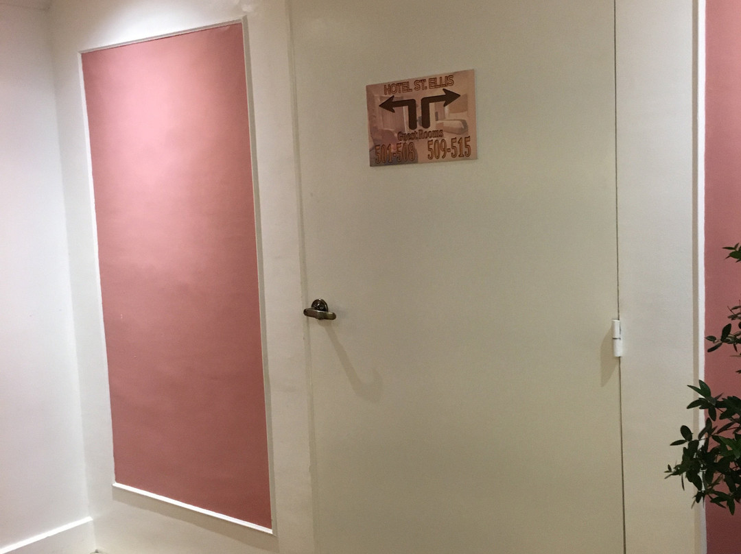 圣埃利斯酒店主图