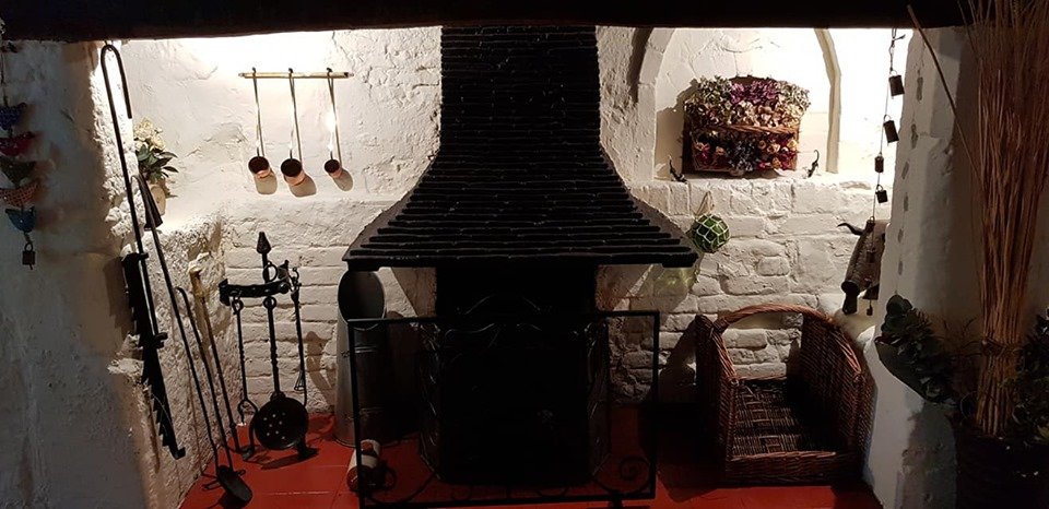 The Crown Inn Alvediston-餐饮