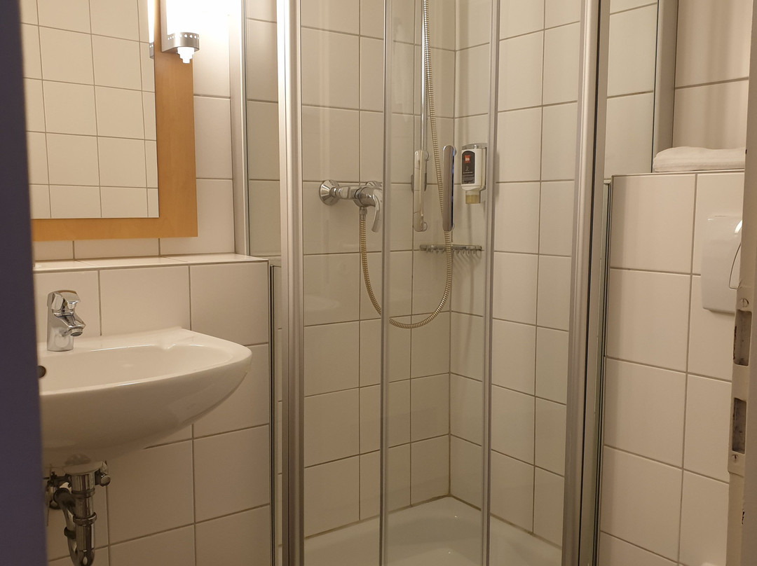 Saar City Hotel主图