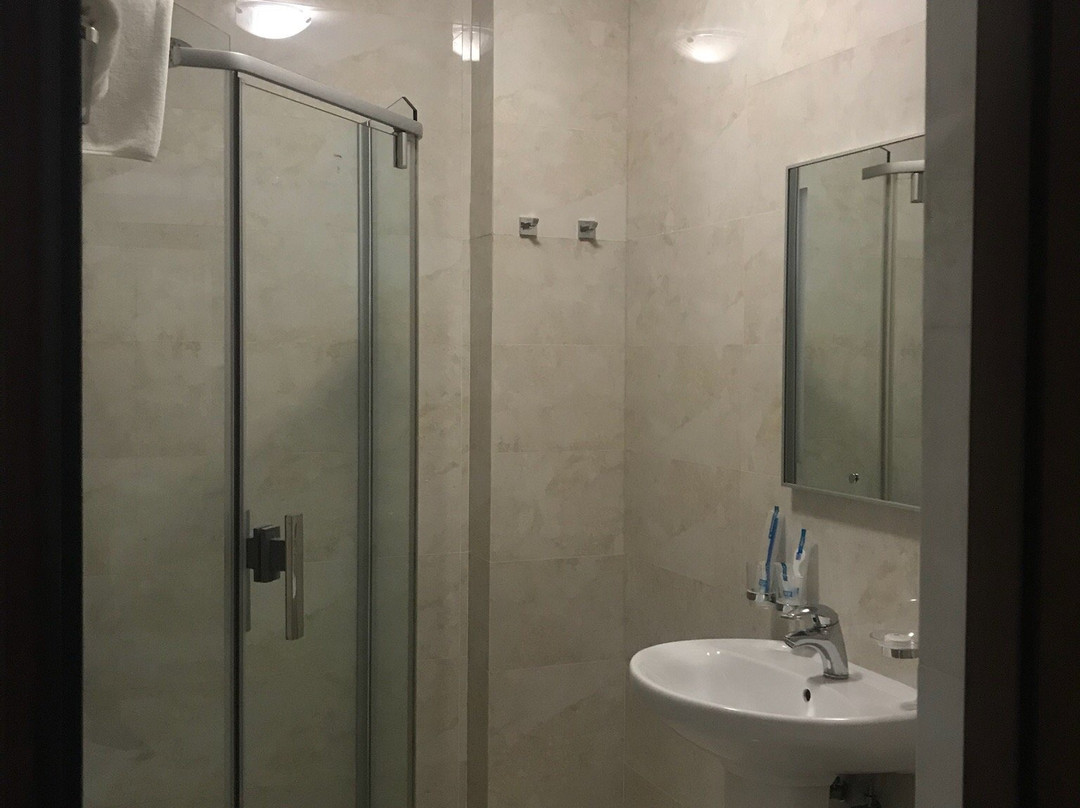 皇家汽油酒店主图