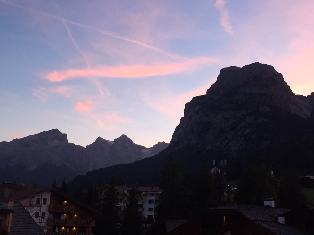 拉梅君酒店主图