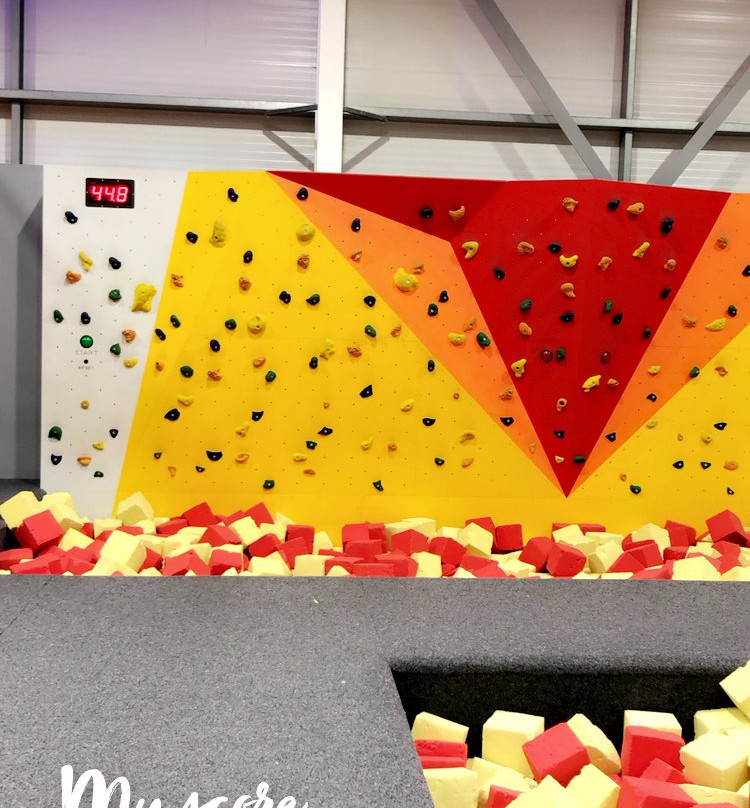 Jump-N-Joy Trampoline Park-Alloa必去景点
