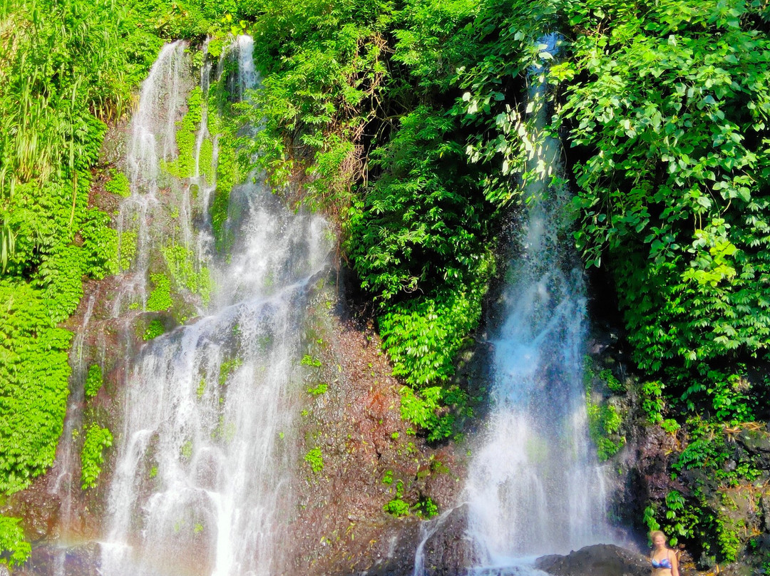 Jagir Waterfall景点图片