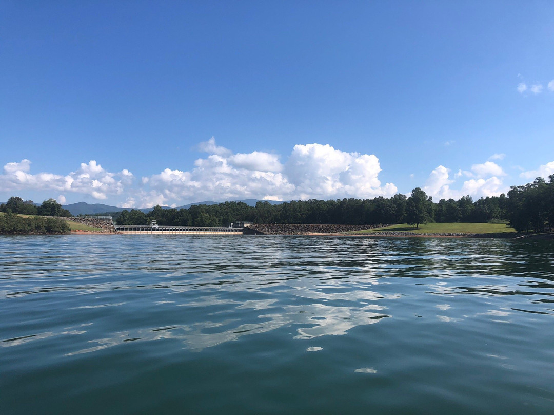 Young Harris Water Sports-Young Harris必去景点