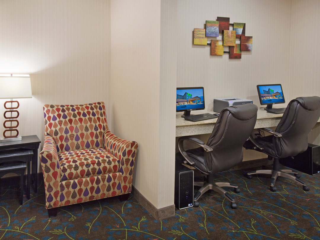 Holiday Inn Lincoln Southwest by IHG主图